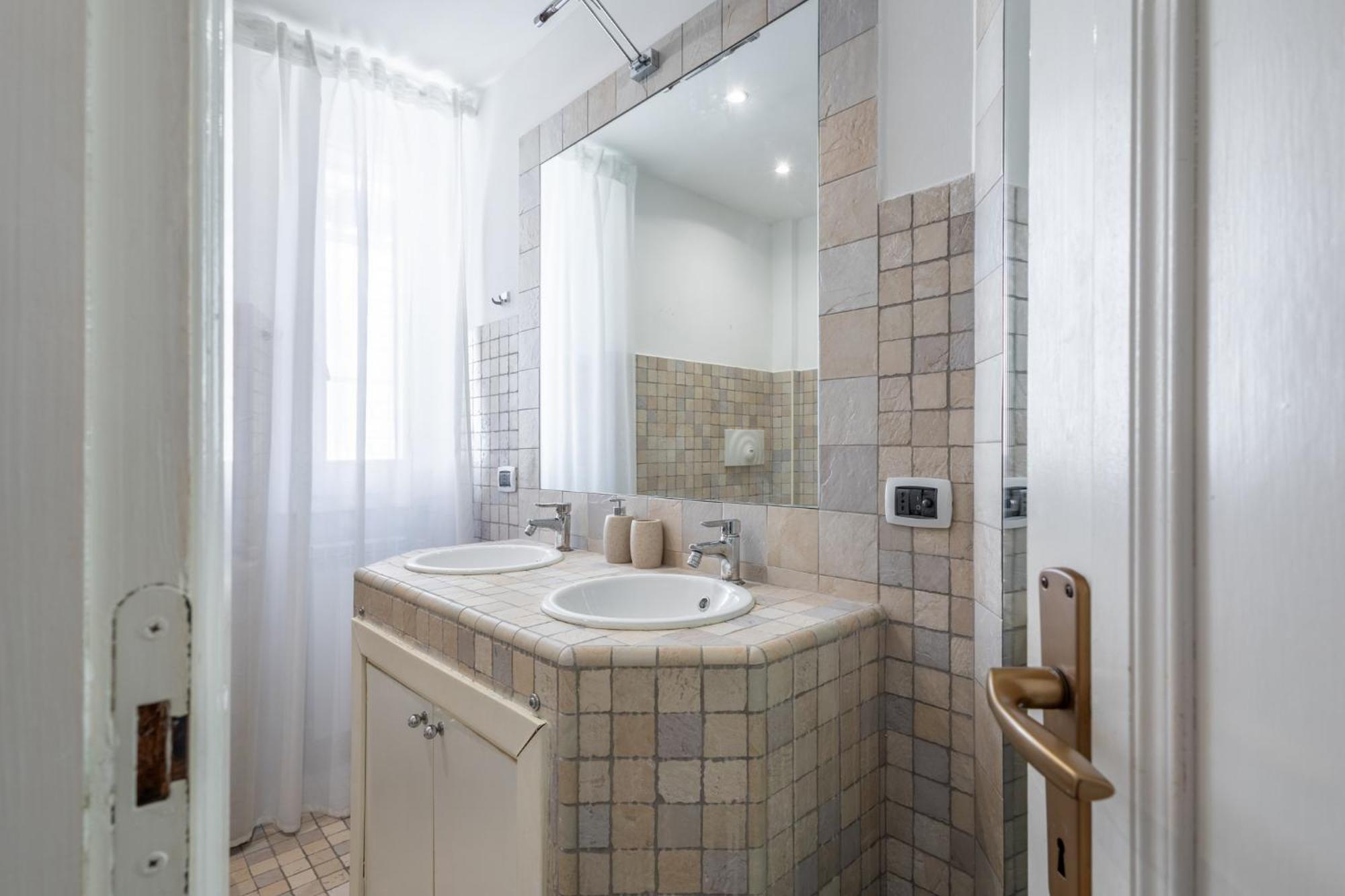 Your Elegant Loft At Termini Station Rom Exteriör bild